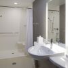Отель SpringHill Suites by Marriott East Lansing University Area, фото 8