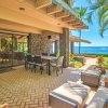 Отель K B M Resorts: Bay-35, 5 Bedroom Ocean Front House On Baby Beach, Sleeps 10 - Steps to Water, 180 De, фото 13