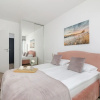 Отель Cozy Apartment With Parking by Renters, фото 4