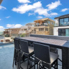 Отель Island Paradise Deck - 2nd Floor Condo Sleeps 8, фото 1