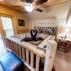Отель Sugar Bear Mountain Hideaway, фото 10