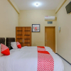 Отель Uniga Malang Family Residence by OYO Rooms, фото 11
