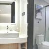 Отель Greentree Inn Anshun Puding County Poyu Avenue Exp, фото 12