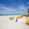 Отель White Sands Apartment 2, фото 14