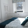Отель NEW Superb 2BD Flat in Holyrood Edinburgh, фото 4