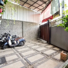 Отель OYO 91827 Tutus Homestay Syariah, фото 22