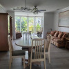 Отель Contemporary 2-bed 2-bath condo, фото 8