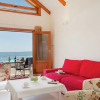 Отель Luring Holiday Home in Punta Mujeres With Terrace, фото 6
