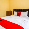 Отель RedDoorz Syariah @ Griya Thamrin Manahan Solo, фото 6