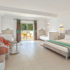 Отель Zodiac Hotel, фото 5