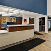 Отель Comfort Inn & Suites, фото 2