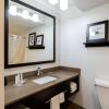 Отель Country Inn & Suites by Radisson, Appleton, WI, фото 29