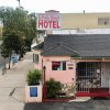 Отель La Petite Rouge Motel в Сан-Диего