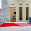 Отель OYO 90642 Lancar Homestay Syariah, фото 12