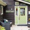 Отель Ogopogo Resort, фото 1