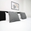 Отель Tŷ Suites Aparthotel, фото 1