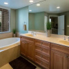 Отель Stunning Beach Front 3 Bd Apartment Clearwater Belle Harbor 401, фото 10