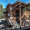 Отель Apache Village Cabinette 13, Queen Bed, Midtown, Sleeps 2, фото 1