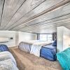 Отель Splendid Tiny Home With Fire Pit ~ 2 Mi to Lake!, фото 3
