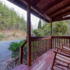 Отель Point Of View - Spacious 2 Bedroom With a Loft Just off Glades Road 2 Cabin by RedAwning, фото 3