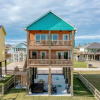 Отель Coral Breeze 3 Bedroom Home by RedAwning, фото 20