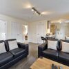 Отель Swan Place by Viridian Apartments, фото 3