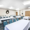 Отель Rodeway Inn & Suites, фото 12