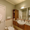 Отель Premium 1BR Apartment at Princes Wharf, фото 7