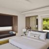 Отель Dhigali Maldives - A Premium All-Inclusive Resort, фото 7