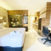 Отель Cozy And Comfort Stay Studio Sentraland Semarang Apartment, фото 9