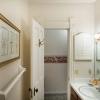 Отель Harrison House Bed & Breakfast, фото 10