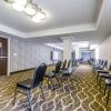 Отель Comfort Inn & Suites, фото 18