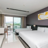 Отель Suite Large Studio Apt With Hot Tub Bath In Front Pa Tong Beach, фото 9