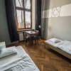 Отель Travellers Inn Hostel, фото 4