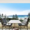 Отель Burleigh Heads Private 2 Bed Ocean View, фото 14