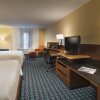 Отель Fairfield Inn & Suites by Marriott Tifton, фото 4