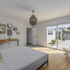Отель New 3BR 2BA With Huge Pool and Outdoor Area BBQ, фото 3