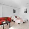 Отель Studio Flat in Airport Residence в Отопени