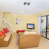 Отель Bay Breeze Cottage-Captiva Shores 3A, фото 10
