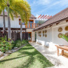 Отель Luxury Villa at Cap Cana Resort - Chef Maid Butler and Golf Cart are Included, фото 1