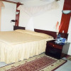 Отель Blue Hut Hotel, фото 5