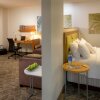 Отель SpringHill Suites Anchorage University Lake, фото 11
