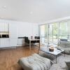 Отель Bright Stylish 2BR across from Victoria Park, фото 4