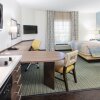 Отель Candlewood Suites Corpus Christi-Naval Base Area, an IHG Hotel, фото 3