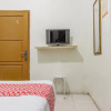 Отель OYO 94067 The Roy Suite Guest House, фото 3