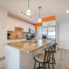 Отель Leonardo Arms Condo on the Beach, фото 11