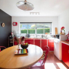 Отель Number 10 Arrowtown Sleeps 12, фото 8