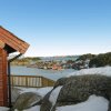 Отель Nice Home in Bekkjarvik With 4 Bedrooms and Wifi, фото 4