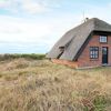 Отель Cozy Holiday Home With Roofed Terrace in Hvide Sande, фото 18