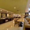 Отель Golden Flower Hotel Bandung в Бандунге